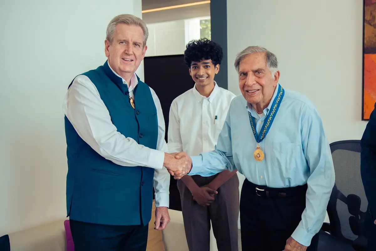 Ratan Tata wearing the Order of Australia medal during the felicitation ceremony