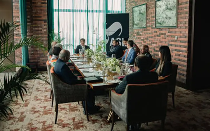 Onsite Real-Time PR Photography & Live Media Delivery Key stakeholder - Asia Leader Series option 4
